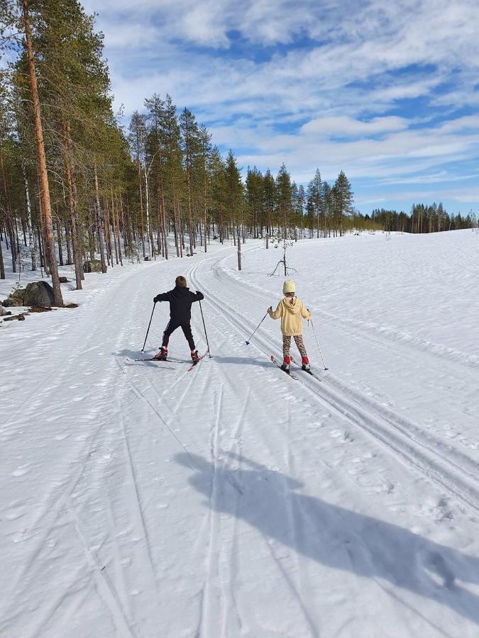 Stuga I Storklinten Harads Exterior foto